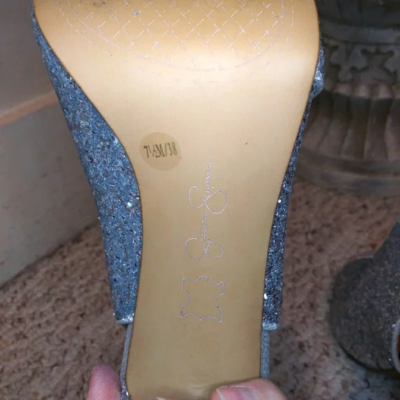 Jessica Simpson Jourie Sparkly Silver Glitter, Peep Toed Stiletto Heeled Shootie - Picture 11 of 12